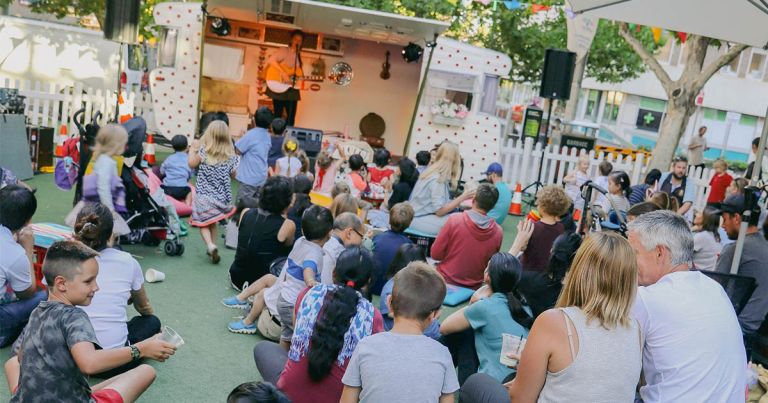 Food Truck Fridays are Back with International Flavours and Live Music