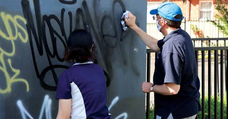 The War on Graffiti Grow