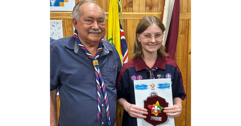 Dural Scout Receives Bear Award